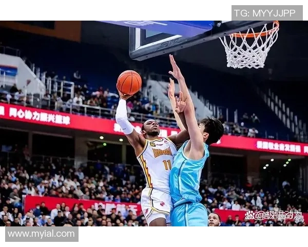 山东男篮与山西队激战全场精彩瞬间回顾与分析